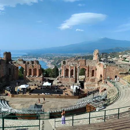 Polifemo Lägenhet Letojanni