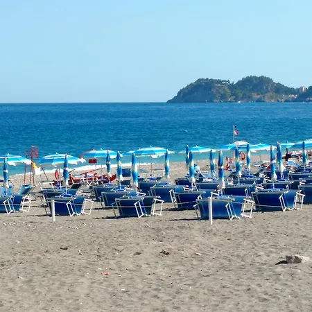 Lägenhet Polifemo Letojanni