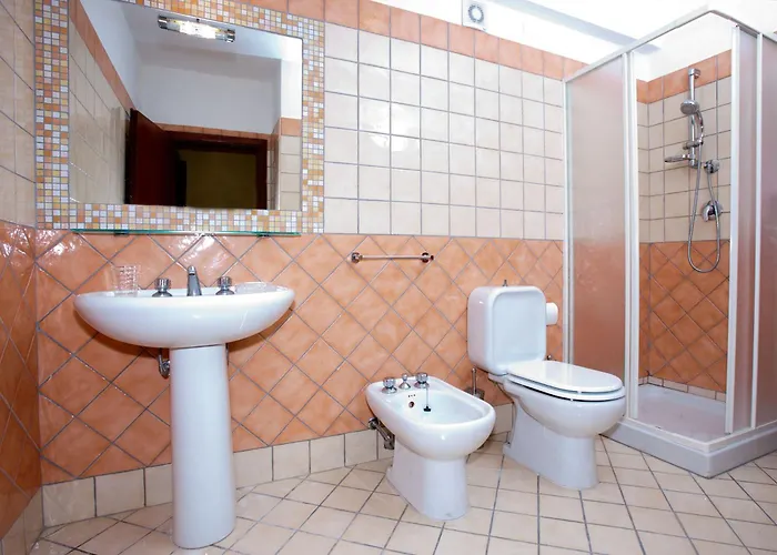 公寓 波里费莫酒店 勒托阳尼