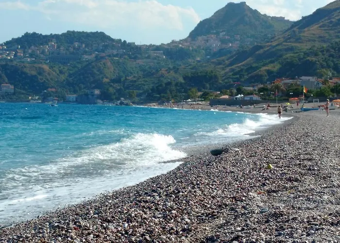 波里费莫酒店 勒托阳尼
